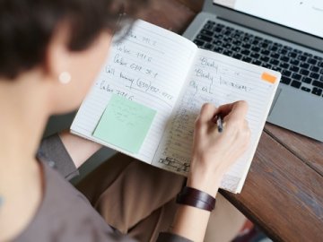 香港公司注册费用多少？审计资料要准备哪些？手把手教你注册流程