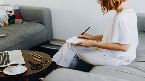 阿联酋公司为什么要注册亚马逊（亚马逊入驻的优弊端介绍）