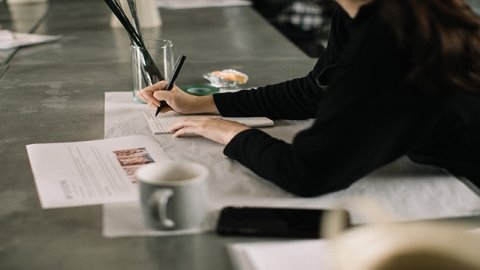 西班牙vat申报一年几次？具体的增值税税务申报过程是什么？