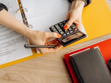 如何用水电费单据证明香港居住身份？全面解析与实用指南