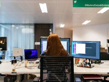 阿联酋自贸区税改突袭，中国企业需警惕