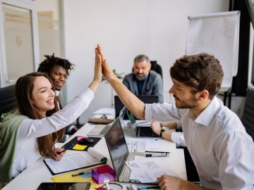 美国公司注册要花多少钱？流程怎么走？品牌注册实操清单