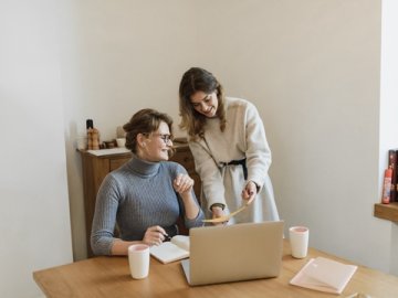 香港股权交易展示中心：探索投资机遇，助力财富增长