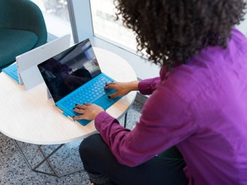 香港未运营公司年度维护成本揭秘